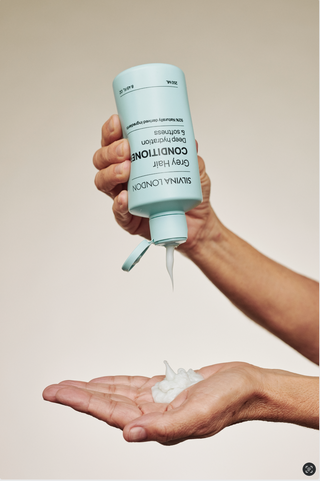 Silvina London conditioner with natural ingredients for healthy grey hair